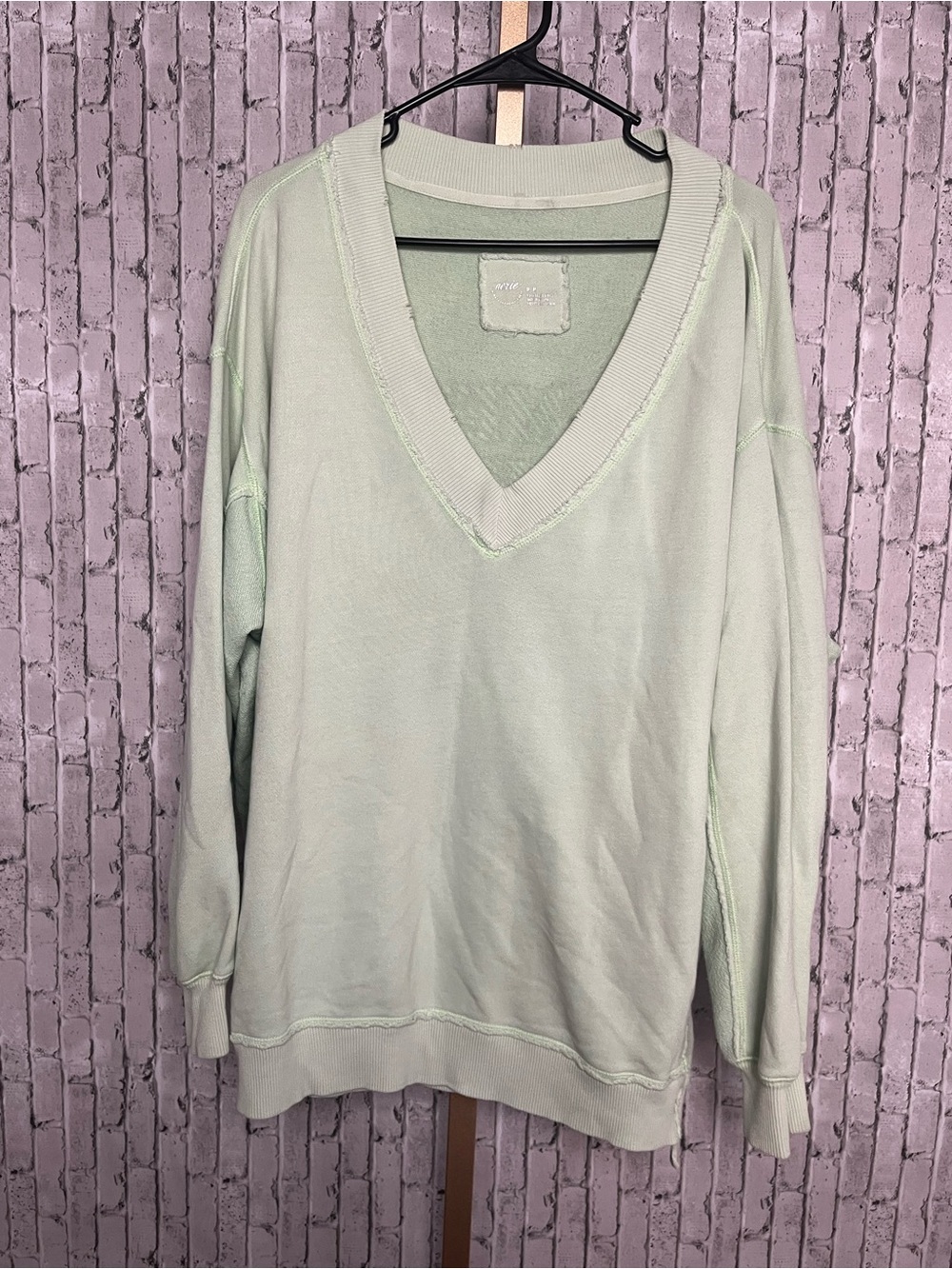 Aerie Find Your Moment In The Sun Sweatshirt Womens V-Neck Oversized M Green